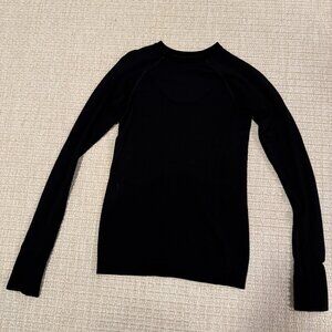 Lululemon Keep the Heat Thermal Long Sleeve Shirt Black Size 6 Like New